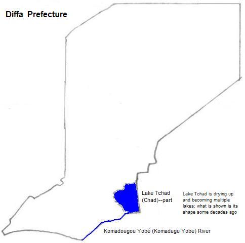 map of Diffa Prefecture: showing borders, a lake and a river